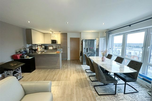 3-bed flat on Flat 35, Envoy House, 2, East Drive, Colindale, £565,000