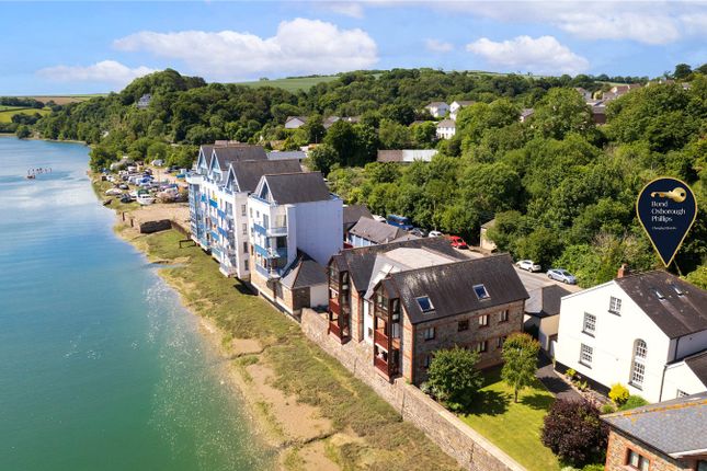 7 St. Davids House, Wooder Wharf,, New Road, Devon photo 3