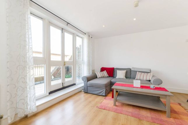 Thumbnail Maisonette to rent in Dawes Road, Fulham Broadway, London