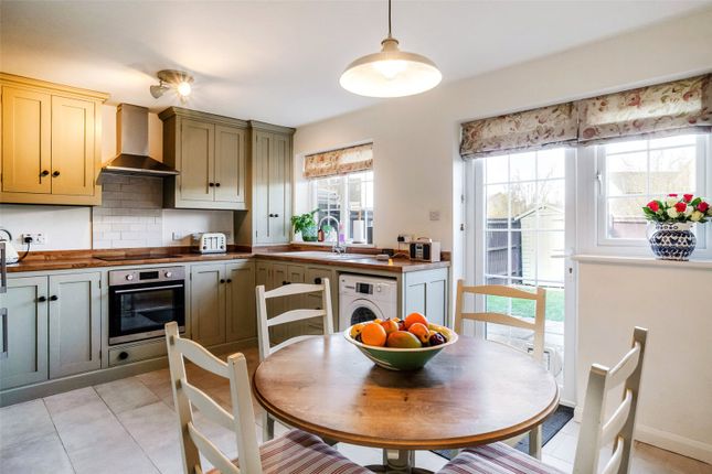 End terrace house for sale in Averill Close, Broadway, Worcestershire