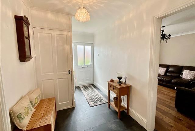 40, Rosegarth Avenue Aston, Sheffield photo 2