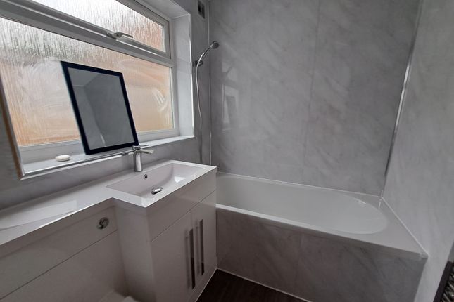 17 Swapcoat Lane, SPALDING photo 4