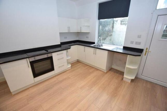 16 Rifle Street, Rossendale photo 5
