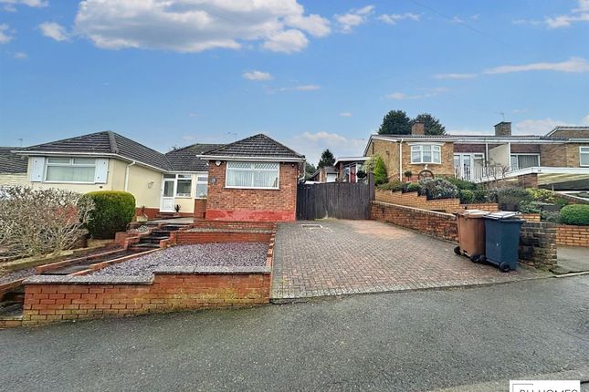 Thumbnail Bungalow for sale in Walford Drive, Solihull