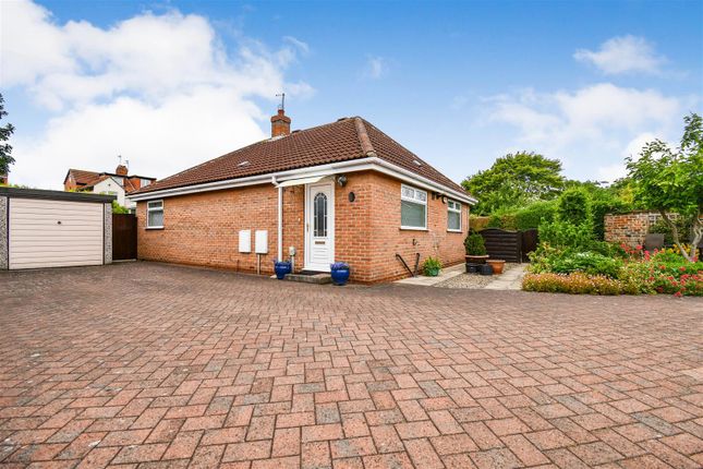 Thumbnail Detached bungalow for sale in Stathers Walk, Anlaby, Hull