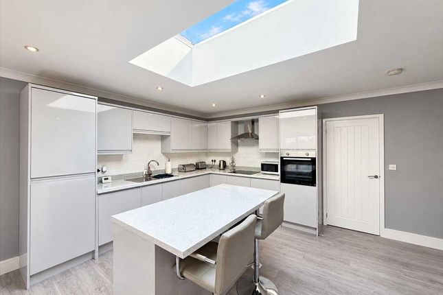 Fully Refurbished Bungalow, Walton on the naze photo 4