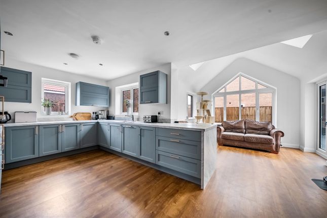1, Hockley Crescent, Langthorpe, Boroughbridge. York photo 3