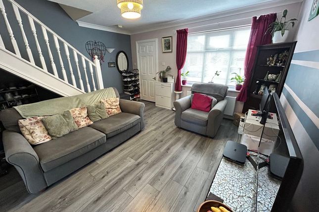 33, Campbell Close, Llandudno photo 2