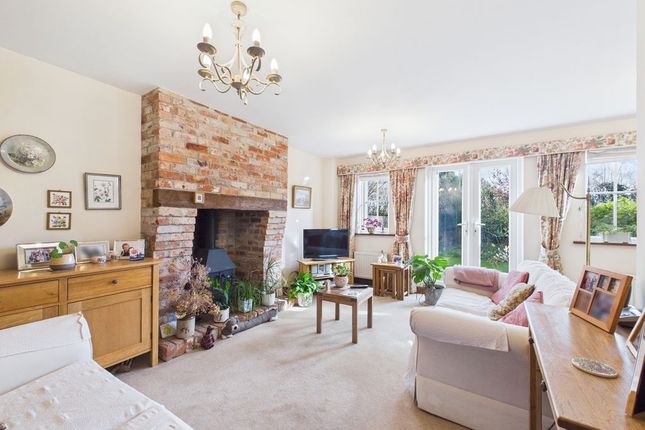 5, Hodges Barton, Somerton photo 2