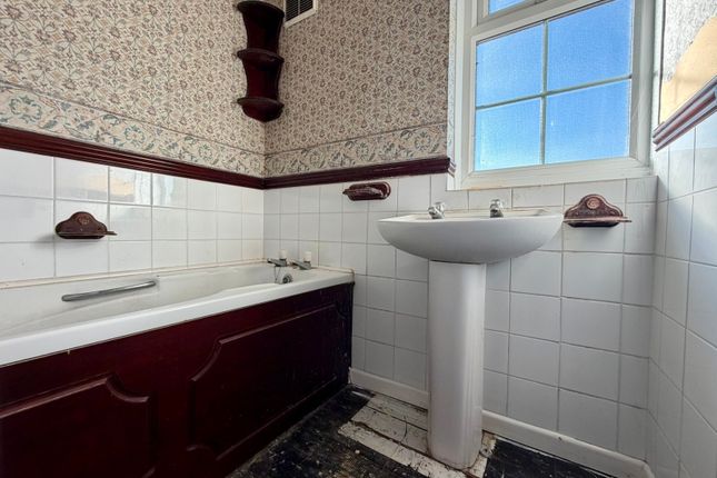 24, Dover Road, Weymouth photo 4