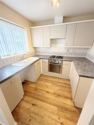 49, Larkspur Close, Southport photo 5