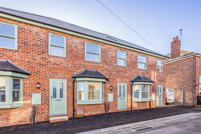 Thumbnail Terraced house for sale in Palmers Road, Emsworth