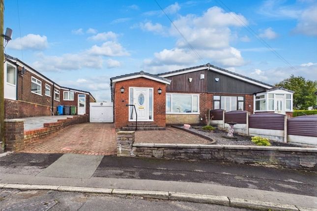 3-bed house on 21, Denbigh Drive, Shaw, £275,000