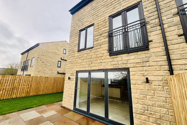 Semi-detached house for sale in Ashbrow Road, Ashbrow, Huddersfield