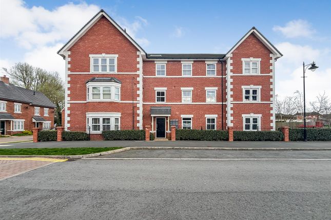 Flat for sale in Martell Drive, Kempston, Bedford