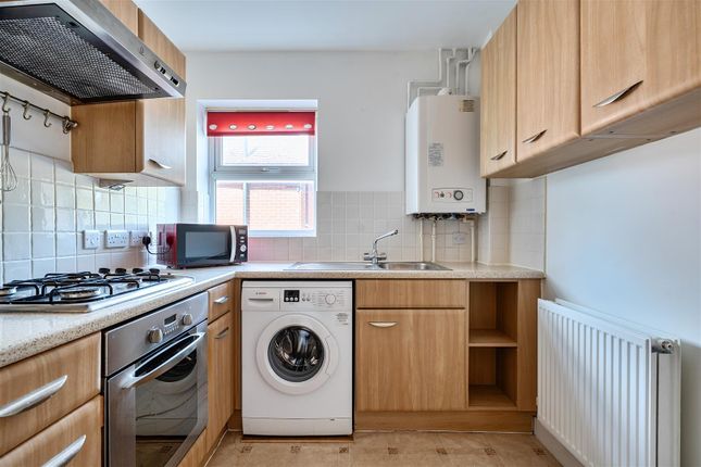 30, Queensgate, Maidstone photo 4