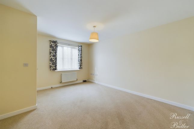 4, Honeycomb Way, Buckingham photo 3