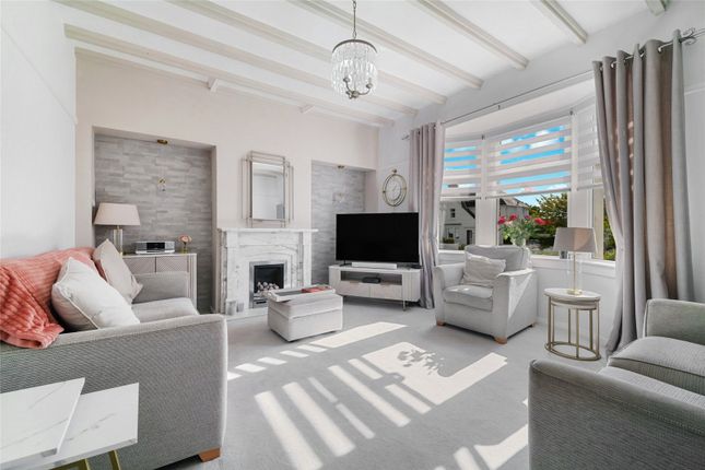 61, Glasserton Road, Glasgow photo 2