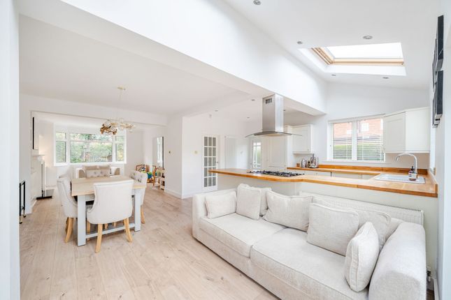 38 St. Leonards Road, Harrogate photo 3
