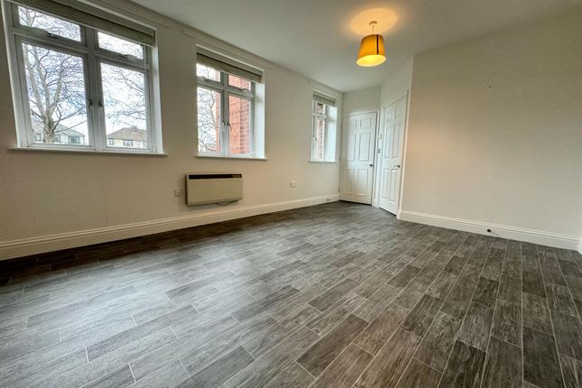, Flat 11, 364, Birmingham New Road, Wolverhampton photo 3