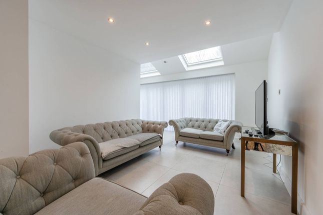 Detached house to rent in Ullswater Crescent, Kingston Vale, London