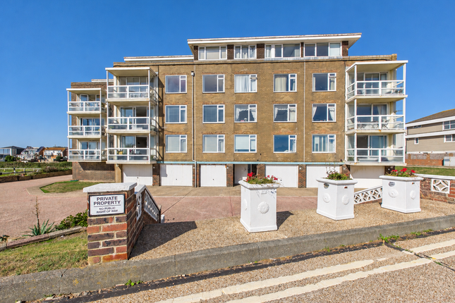 2 Widewater Court, West Beach, Shoreham-by-Sea photo 2