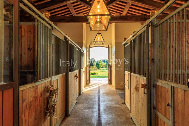 Country house for sale in Viale Della Repubblica, Massa Marittima, Toscana
