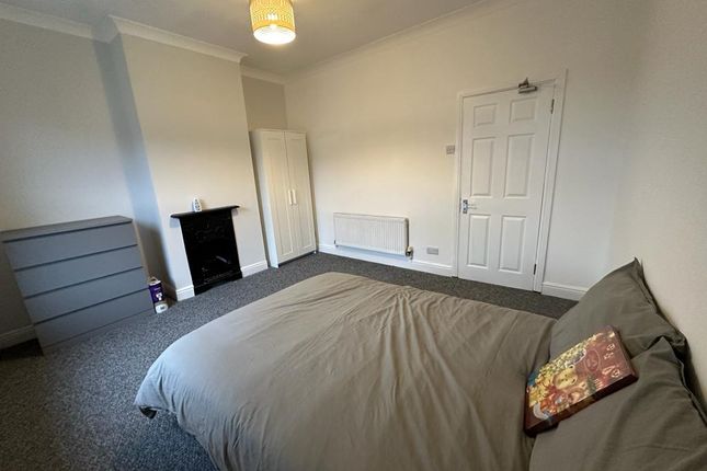 Thumbnail Room to rent in Lister Avenue, Doncaster