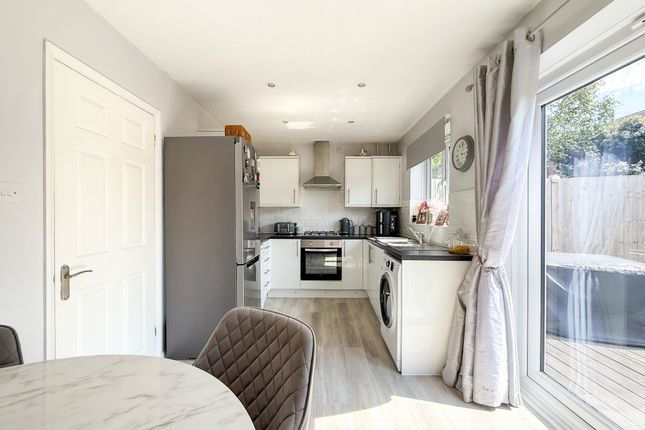 5, Millers Rise, Hailsham photo 4