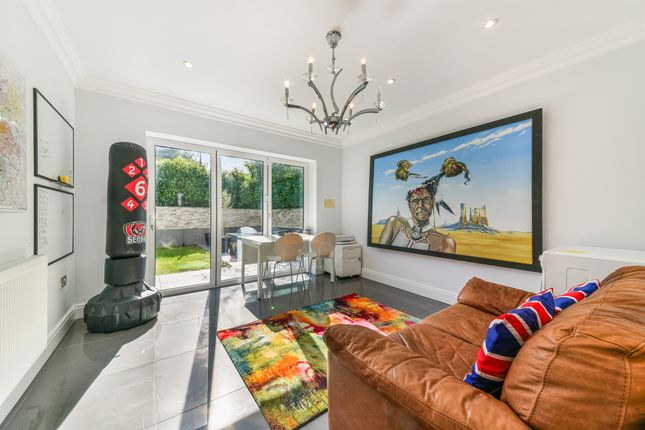 5, Pilgrims Way, South Croydon photo 2