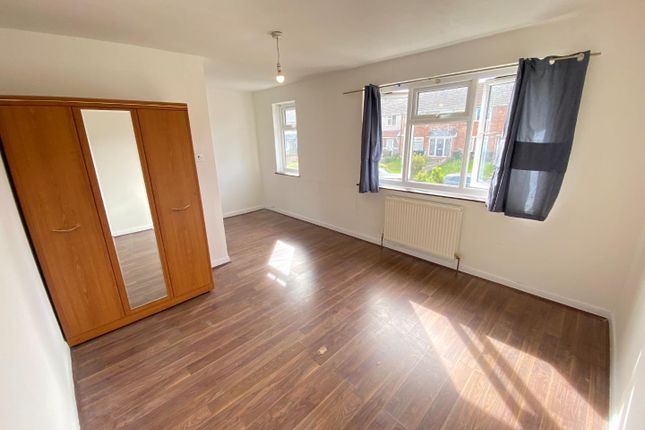 98, Meadfoot Road, Coventry photo 2