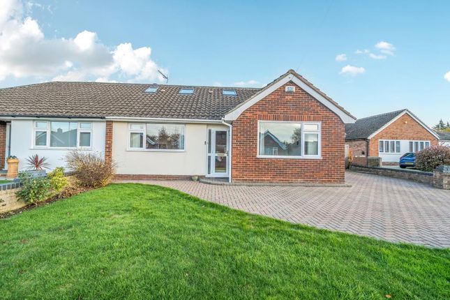 2-bed bungalow on 73 COTMORE GARDENS, Cotmore Gardens, Thame, Thame, £550,000