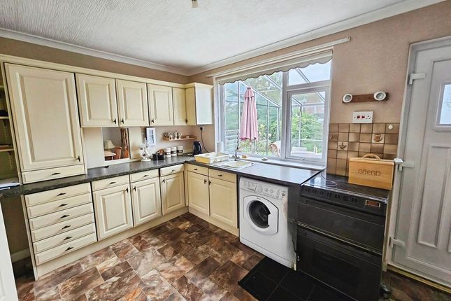 58, Windsor Gardens, Bedlington photo 3