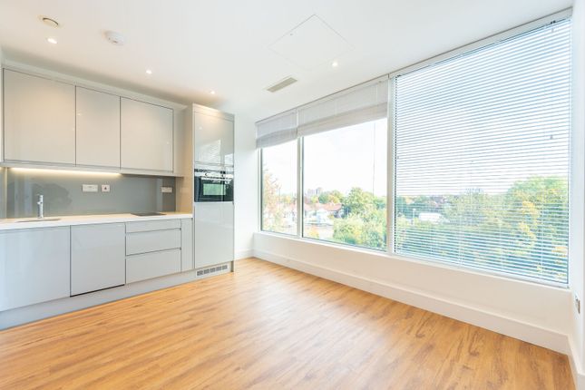 Westgate, W5, Ealing photo 2