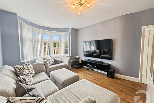 664, East Rochester Way, Sidcup photo 3
