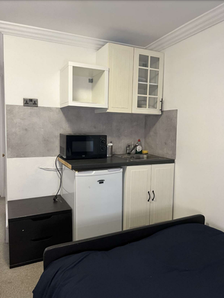 Room 4, 31 Craven Street, Charing cross, London, WC2N, London photo 2