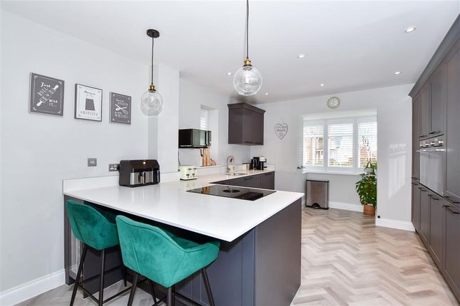 Thumbnail Detached house for sale in Vicarage Fields, Linton, Maidstone, Kent