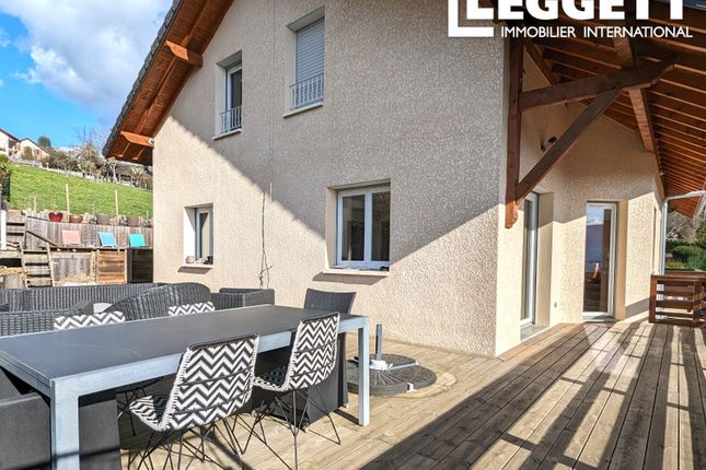 Thumbnail Villa for sale in Aix-Les-Bains, Savoie, Auvergne-Rhône-Alpes