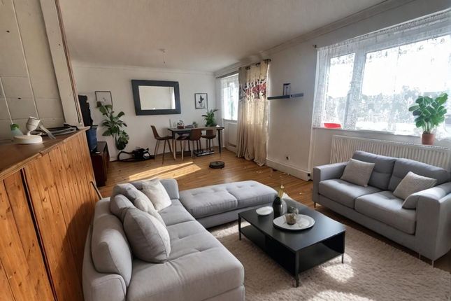 Thumbnail Maisonette for sale in Agricola Place, Enfield