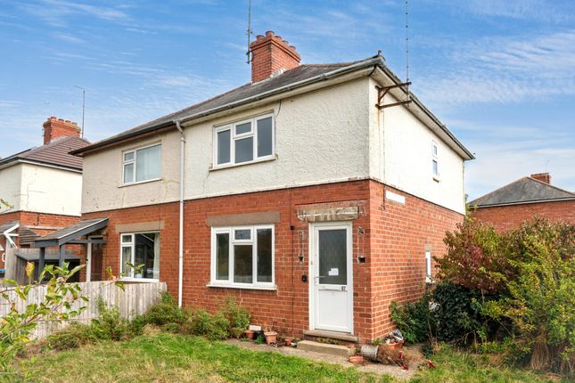 3-bed semi-detached on Milton Keynes, £160,000