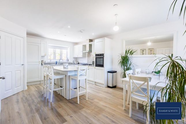 17, Ty Newydd Heights, Merthyr Tydfil photo 3