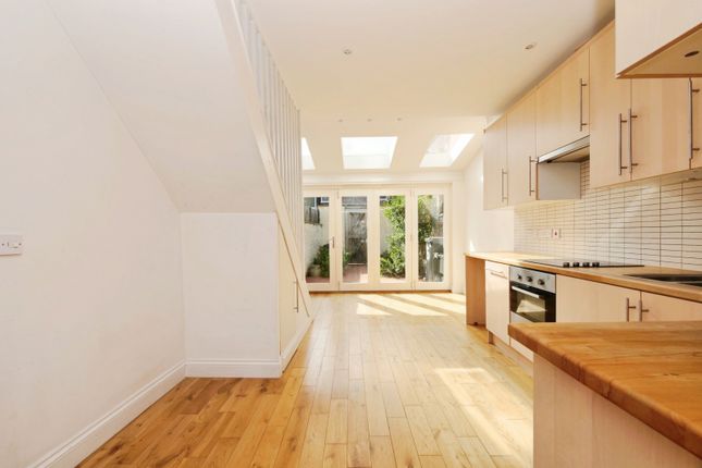 5, Ashville Street, North Yorkshire photo 2