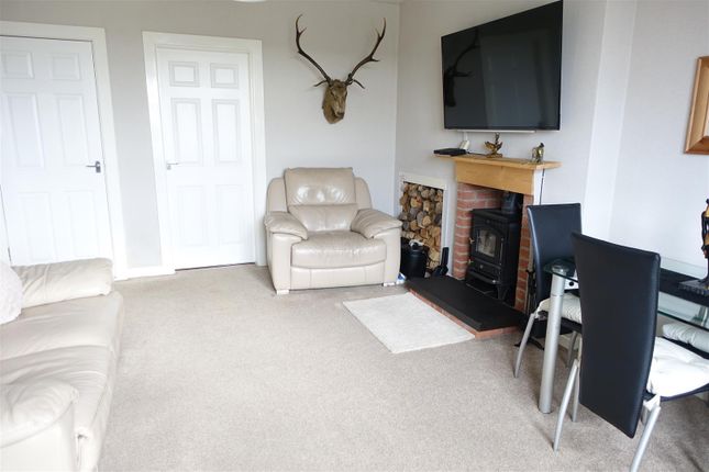 Bungalow for sale in Hartwood Road, Shotts