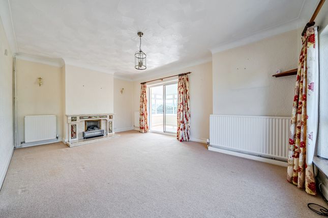 Courtlands, Maryport Street, Monmouthshire photo 4