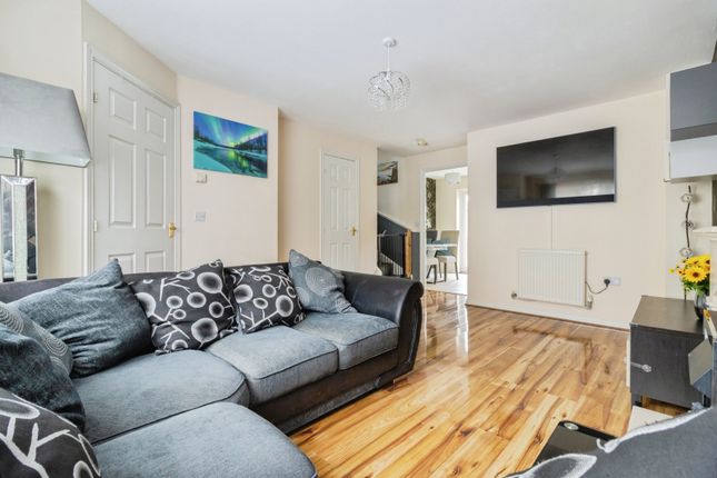 8, Manor Way, Devon photo 3