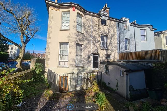 Flat to rent in Alma Road, Clifton, Bristol BS8