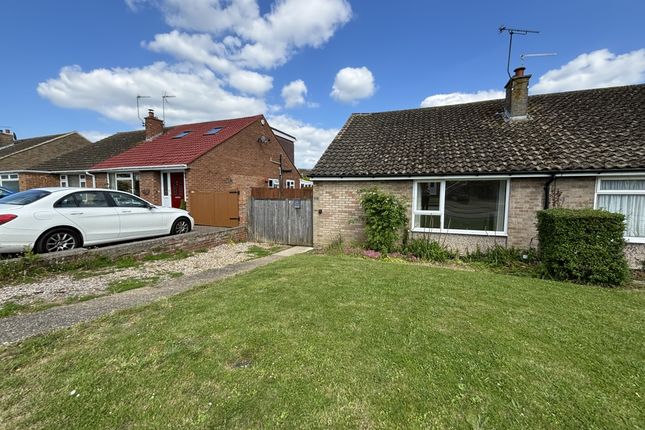 Thumbnail Semi-detached bungalow to rent in Hunters Chase, Herne Bay