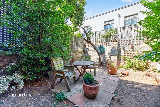 38a, Offley Road, London photo 2
