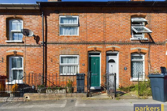 Thumbnail Terraced house for sale in Francis Street, Reading, Berkshire