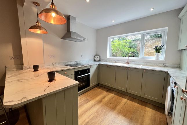 2-bed terraced on Chart Lane, Westerham, £449,950